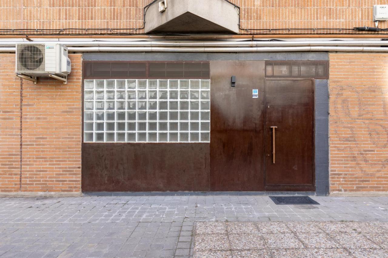 Homeabout Madrid Rio Apartment Екстериор снимка